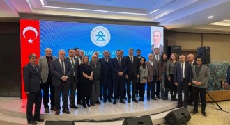 Tekin'den milli birlik mesajı