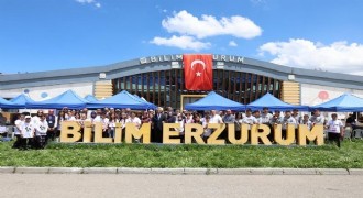 Öğrenciler Bilim Fuarları Festivalinde buluştu