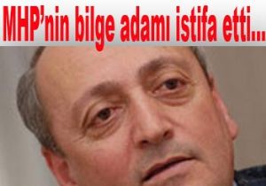 MHP yi sarsan istifa