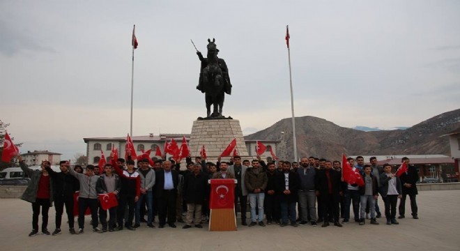 Ülkü Ocakları ezana saygısızlığı protesto etti