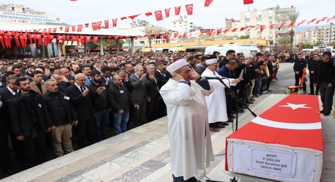 Şehit Şık’ı binler uğurladı