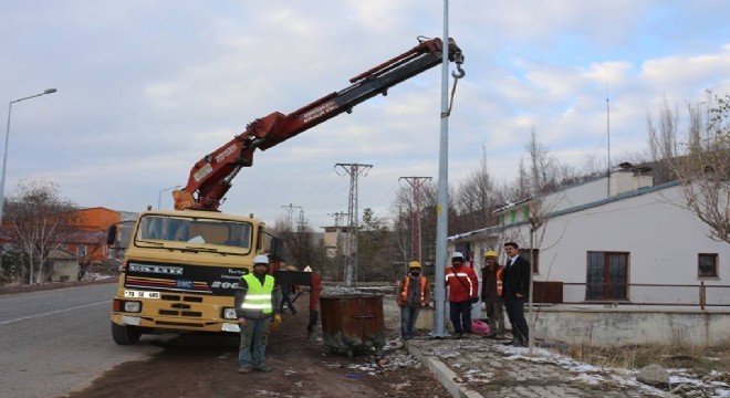 Şenkaya’da enerji nakil hatları yer altına alındı