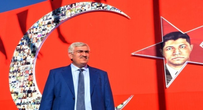 ‘15 Temmuz bir demokrasi zaferidir’