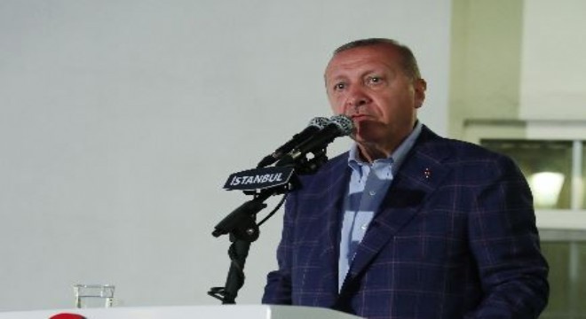 ‘Biz bağımsızlığımızı birilerinin ihsanına borçlu değiliz’