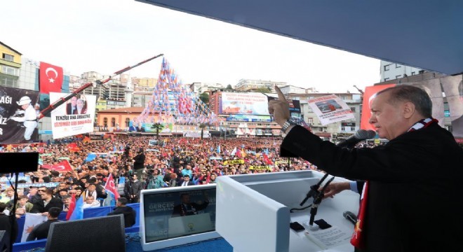 ‘Biz bu milletin efendisi değil, hizmetkarıyız’