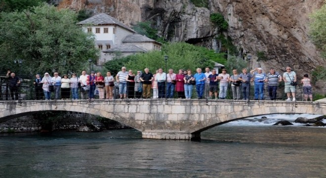 “Hoca Ahmet Yesevi den Balkanlar a Gönül Erenleri”